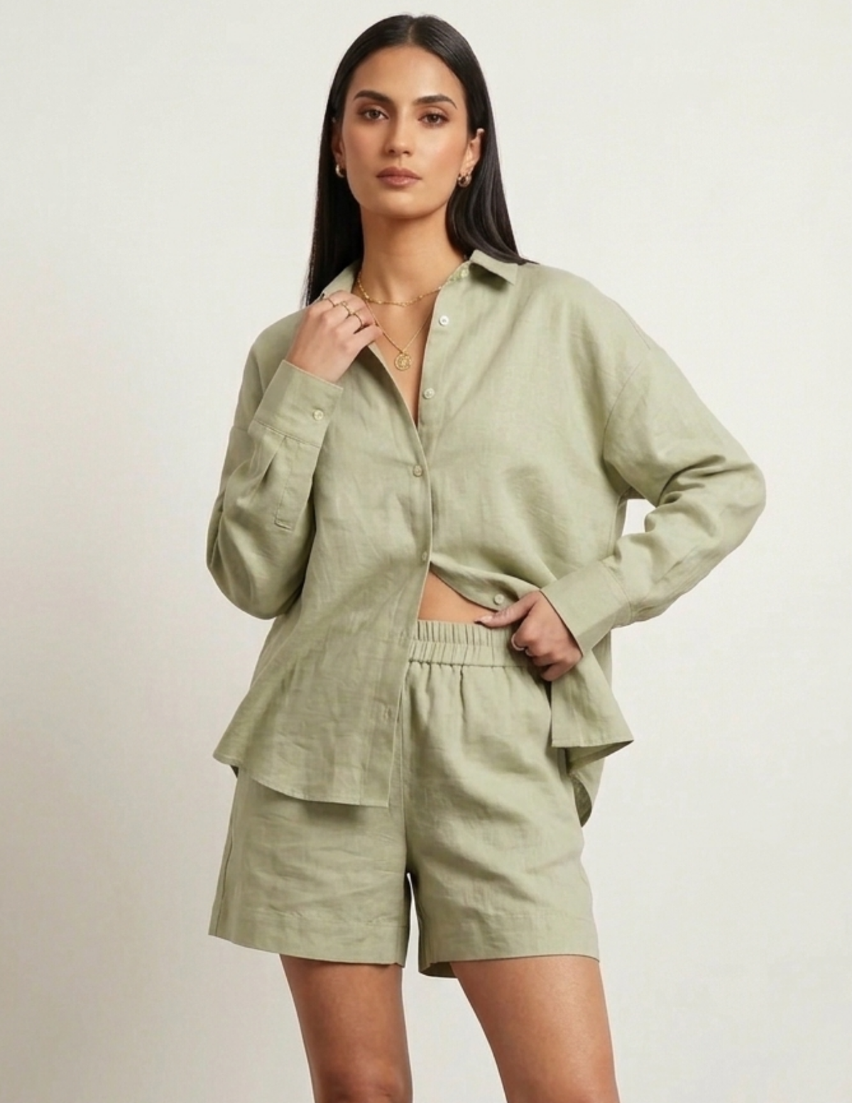Woman wearing MIA Shorts made from a PDF sewing pattern with elastic waistband and practical pockets
